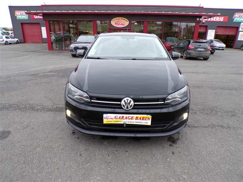 Volkswagen Polo VI 1.0 Mpi 80 Lounge