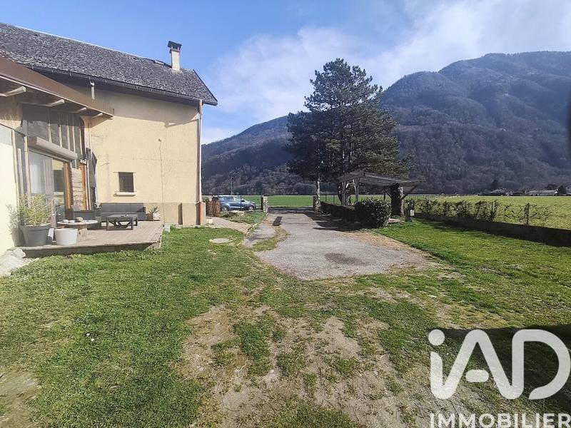 Maison de village - 149 m² - 6 pièces