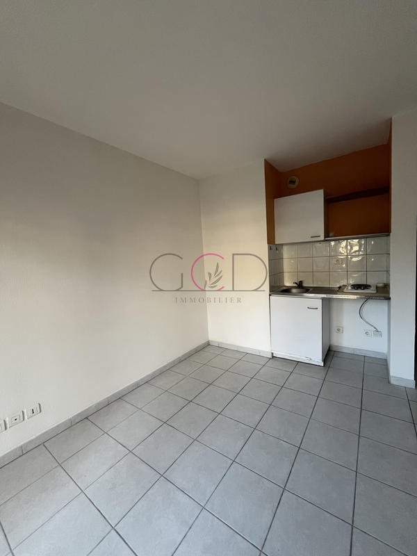 Appartement - 19 m² - 1 pièce