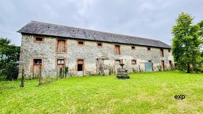 Maison - 204 m² - 7 pièces