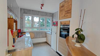 Appartement - 81 m² - 4 pièces