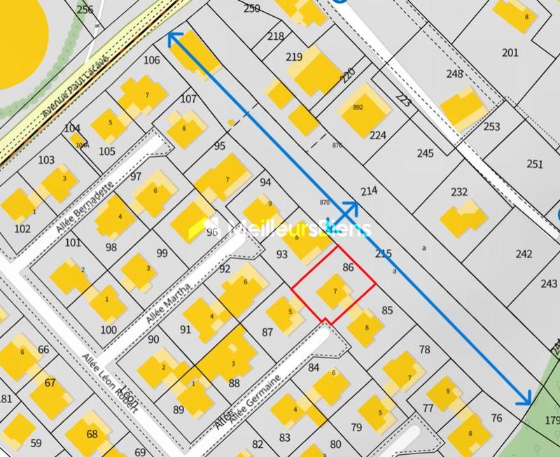 Terrain constructible - 2 999 m²