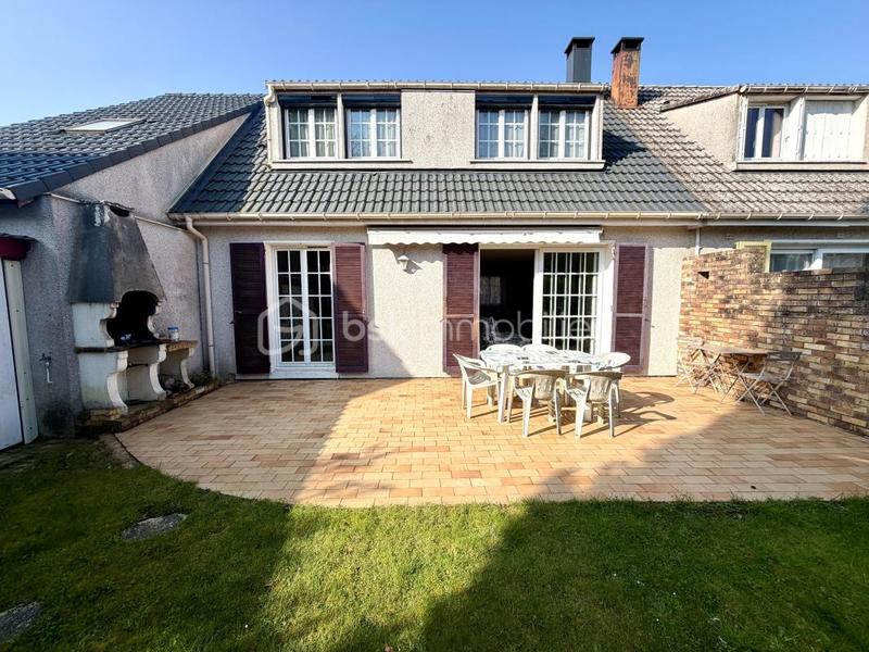 Maison - 117 m² - 6 pièces