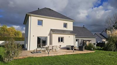 Maison - 112 m² - 6 pièces