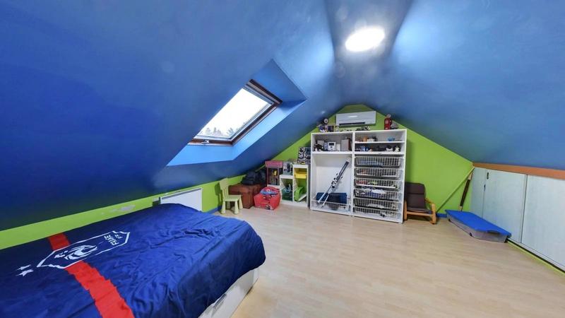 Maison - 94 m² - 5 pièces