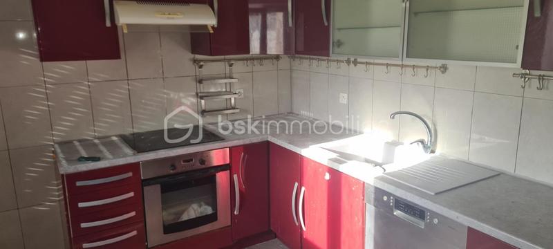 Maison - 87 m² - 6 pièces