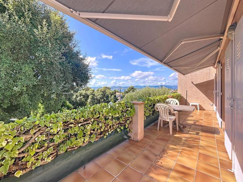 Appartement - 92 m² - 4 pièces