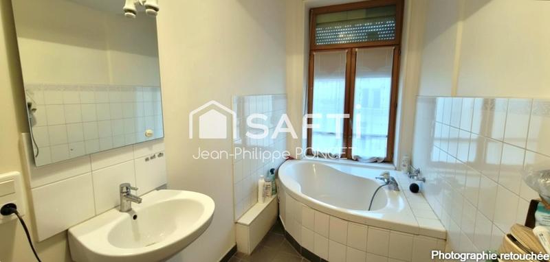 Appartement - 93 m² - 4 pièces