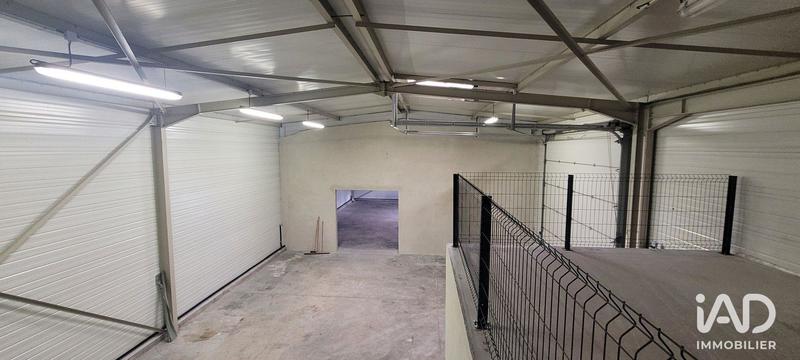 Local commercial - 396 m²