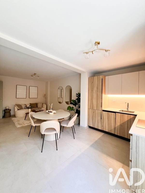 Appartement - 135 m² - 7 pièces