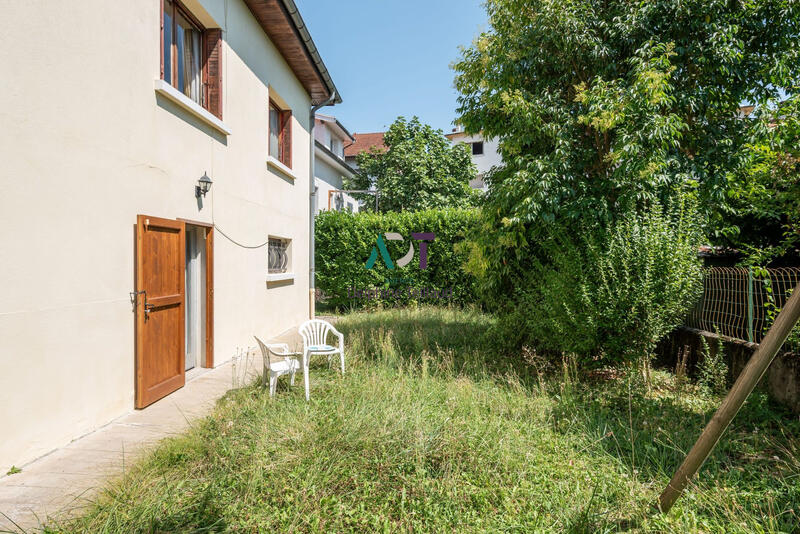 Maison - 146 m² - 6 pièces