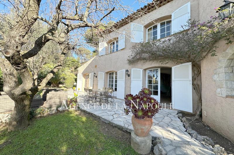 Mas - 130 m² - 6 pièces