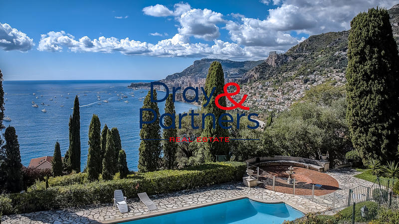 Appartement - 102 m² - 2 pièces