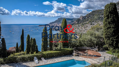 Appartement - 102 m² - 2 pièces