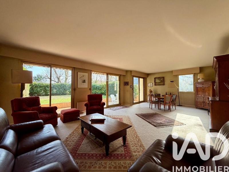 Appartement - 129 m² - 5 pièces