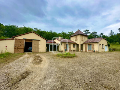 Maison - 130 m² - 7 pièces