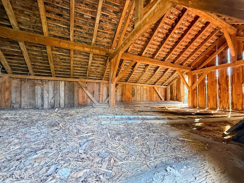 Grange - 80 m² - 3 pièces