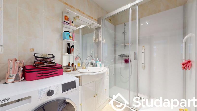 Chambre - 16 m² - 1 pièce