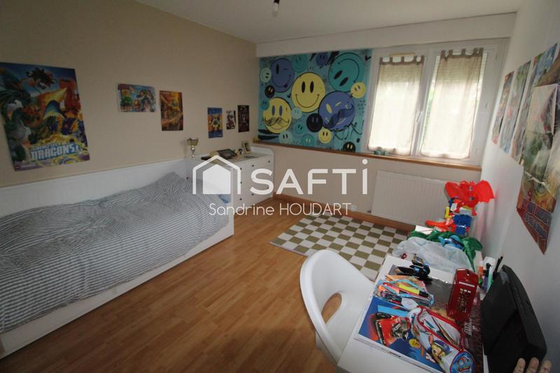 Maison - 97 m² - 5 pièces