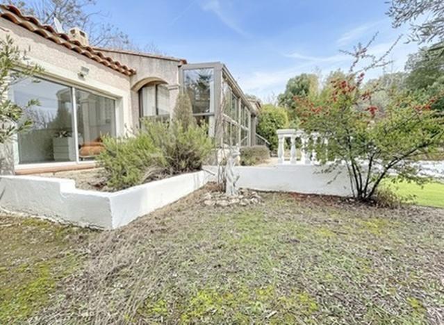 Villa - 116 m² - 8 pièces