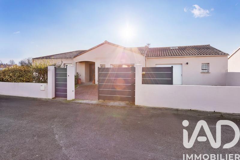 Maison - 130 m² - 7 pièces