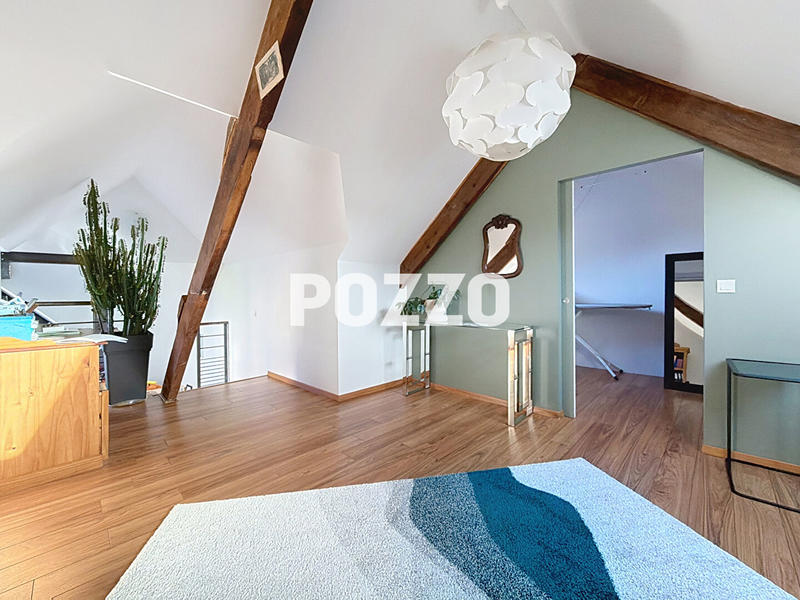 Maison - 182 m² - 6 pièces