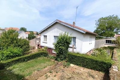 Maison - 92 m² - 4 pièces