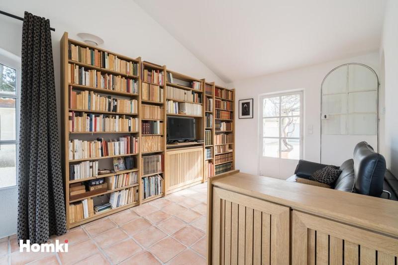 Maison - 180 m² - 7 pièces