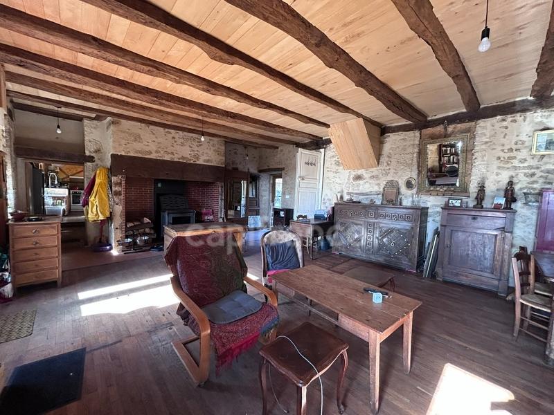 Maison - 104 m² - 3 pièces