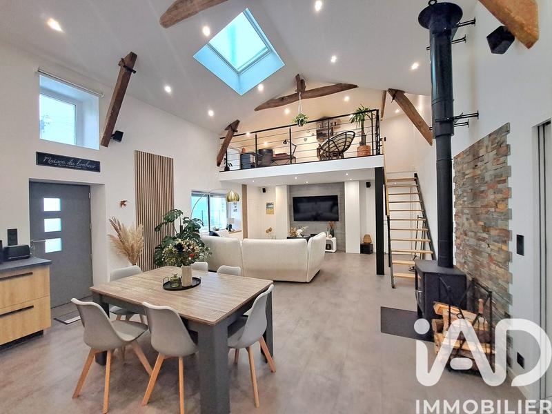 Maison - 101 m² - 4 pièces