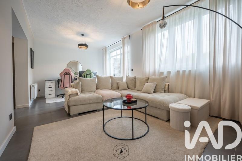 Appartement - 92 m² - 4 pièces