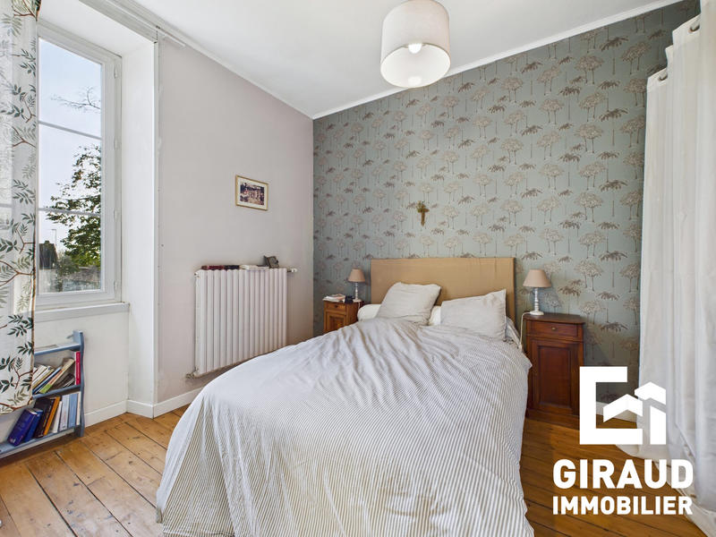 Maison ancienne - 215 m² - 7 pièces