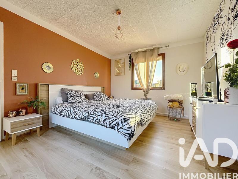 Maison - 170 m² - 8 pièces