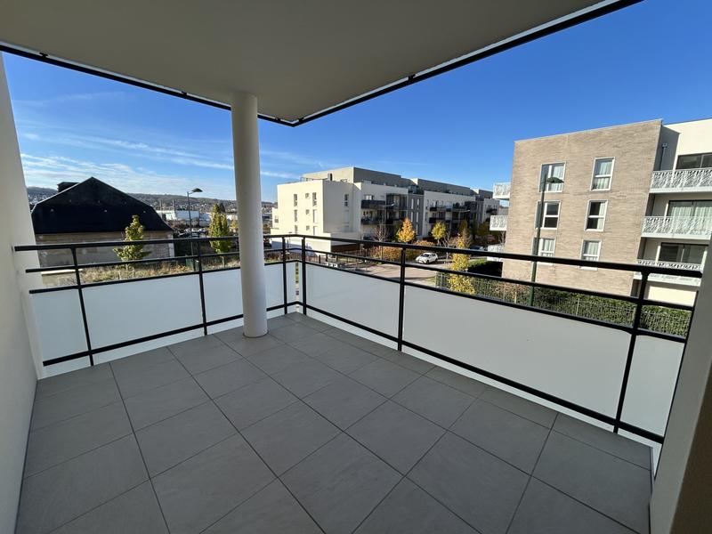 Appartement - 72 m² - 3 pièces