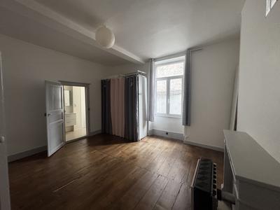 Appartement - 62 m² - 2 pièces