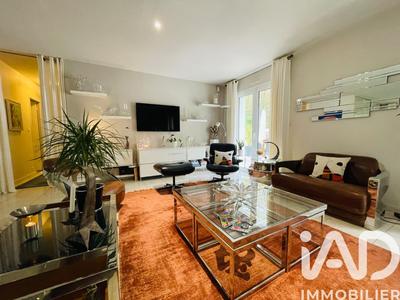 Maison - 138 m² - 5 pièces