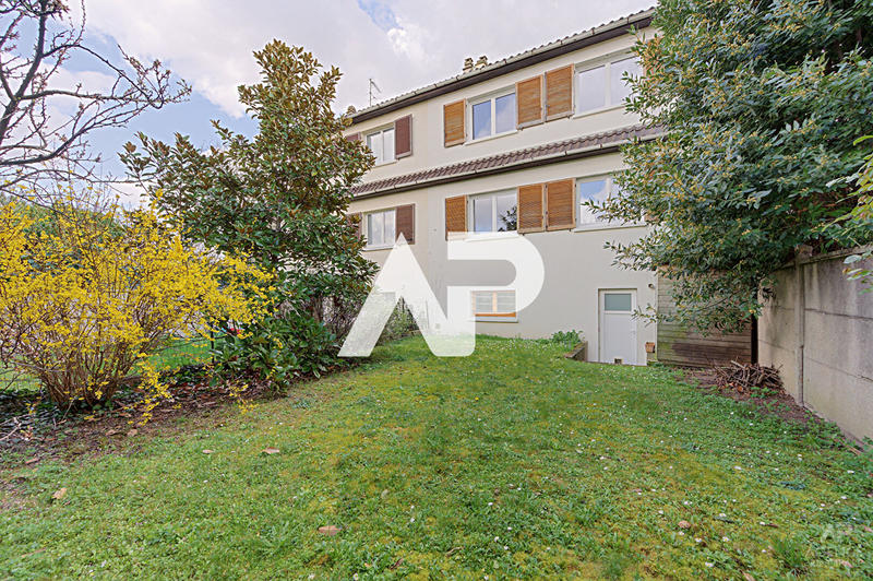 Maison - 132 m² - 7 pièces