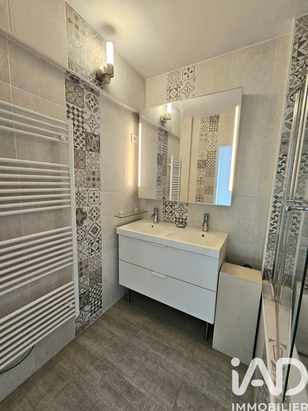 Appartement - 111 m² - 5 pièces