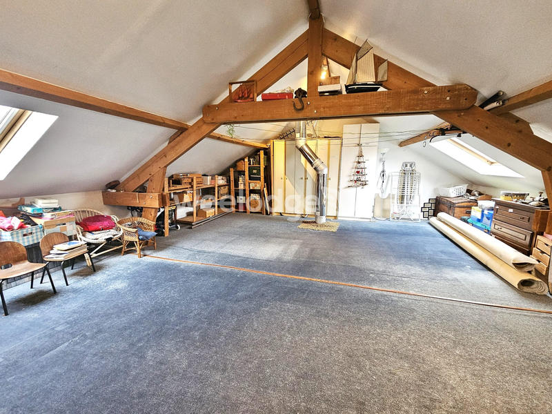 Maison - 145 m² - 6 pièces