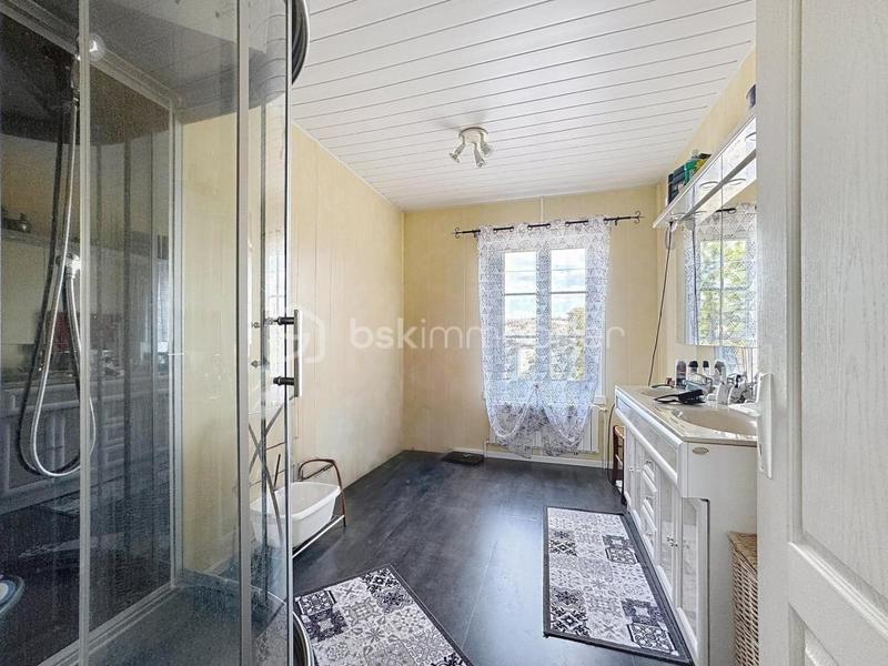 Maison de ville - 107 m² - 6 pièces