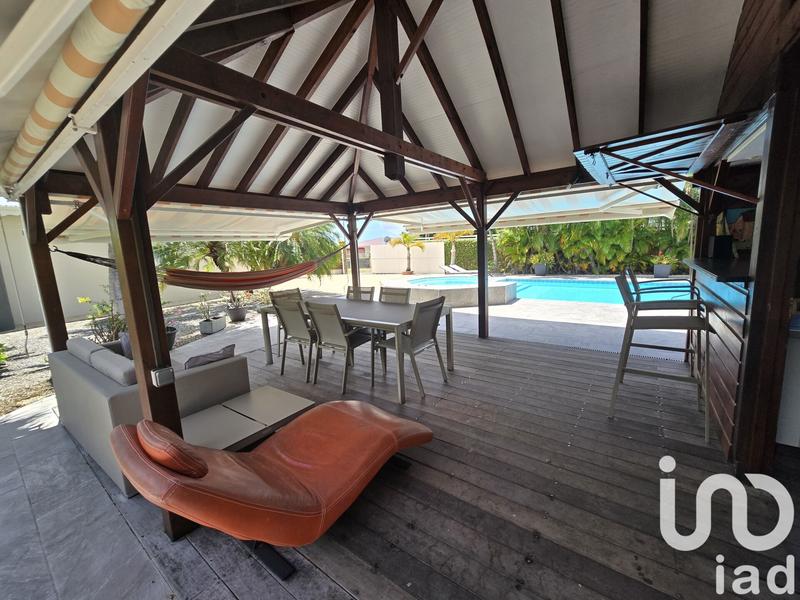 Maison - 127 m² - 5 pièces