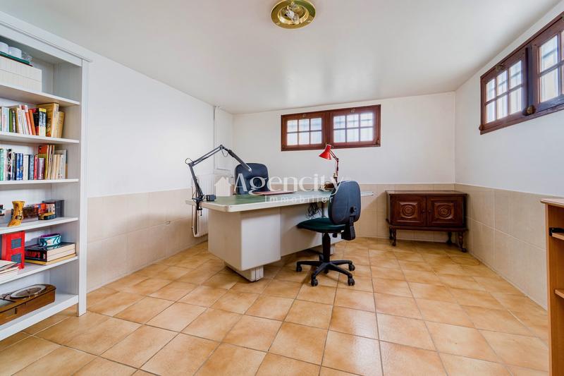 Maison - 88 m² - 4 pièces