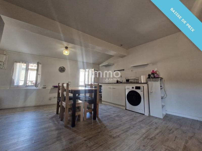 Immeuble - 104 m² - 6 pièces