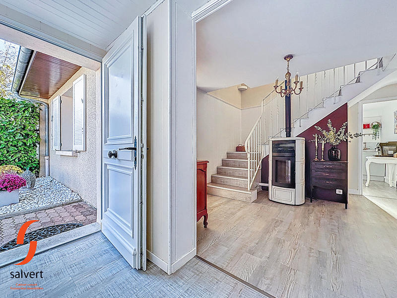 Maison - 144 m² - 6 pièces