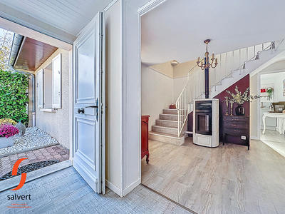 Maison - 144 m² - 6 pièces