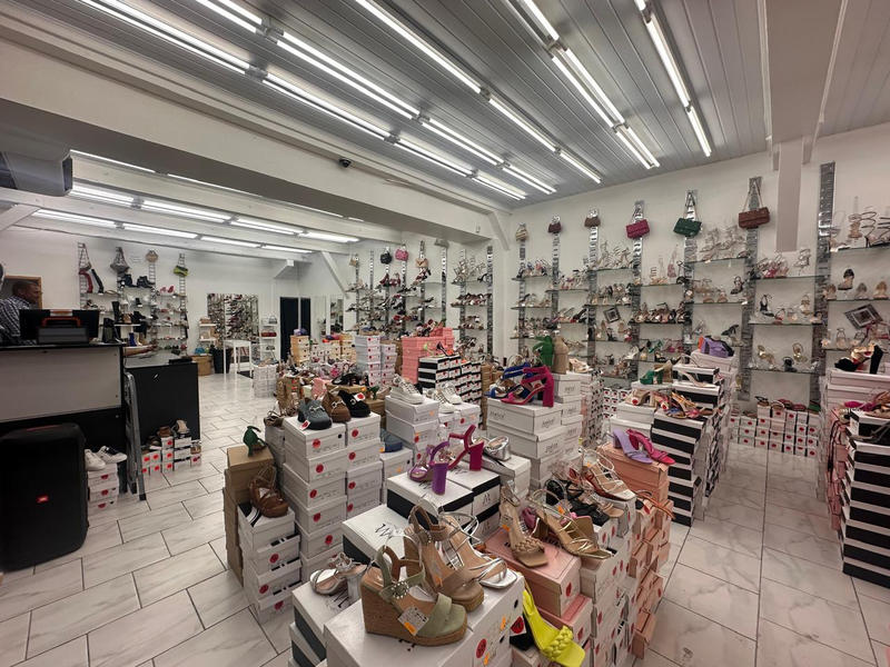 Local commercial - 408 m²