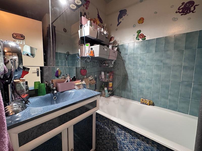 Appartement - 81 m² - 4 pièces