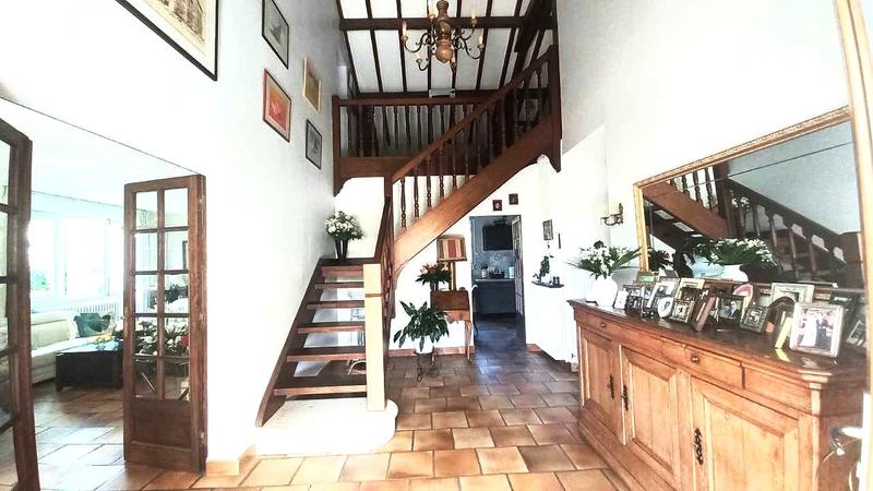 Maison - 165 m² - 7 pièces