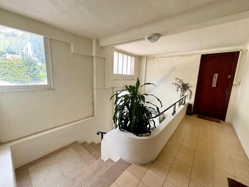 Appartement - 84 m² - 3 pièces