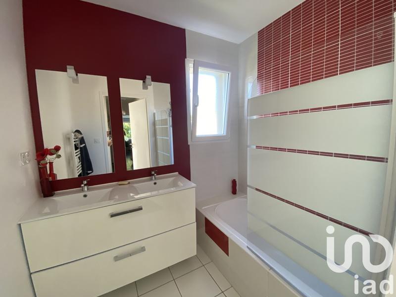 Maison - 112 m² - 6 pièces